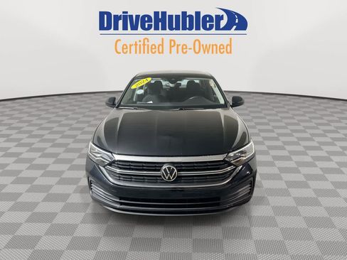 Used 2024 Volkswagen Jetta S image 3