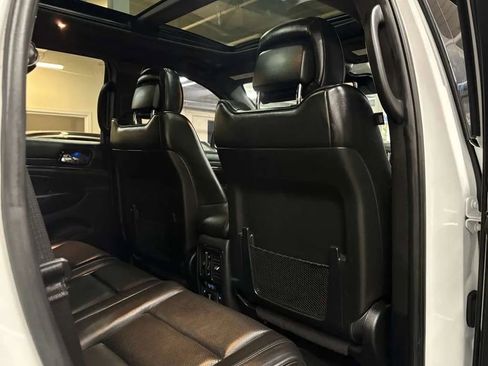 Used 2019 Jeep Grand Cherokee High Altitude AWD/4WD image 23