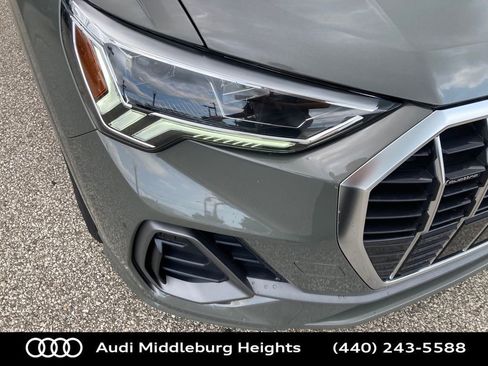 Used 2025 Audi Q3 2.0T Premium w/ Convenience Package image 22