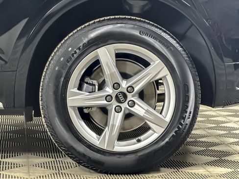 Used 2023 Audi Q5 2.0T Premium w/ Convenience Package image 24