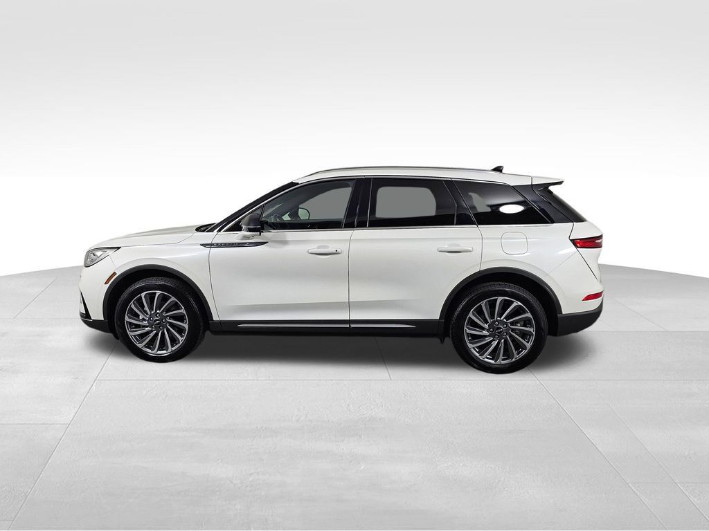 Certified 2023 Lincoln Corsair Reserve w/ Equipment Group 201A AWD/4WD image 4