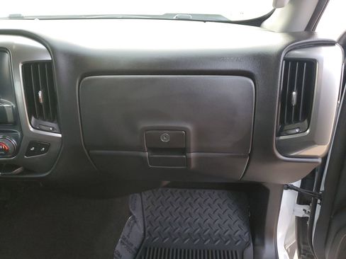 Used 2018 Chevrolet Silverado 1500 LT w/ All Star Edition image 34