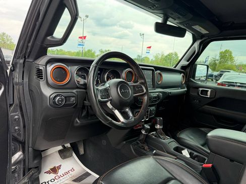 Used 2023 Jeep Gladiator Mojave w/ Cold Weather Group AWD/4WD image 13