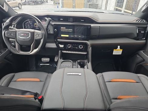 New 2026 GMC Sierra 2500 AT4 w/ Technology Package image 11