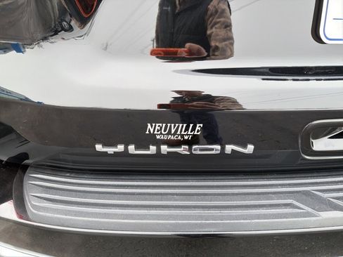 Certified 2022 GMC Yukon XL Denali w/ Denali Premium Package image 31