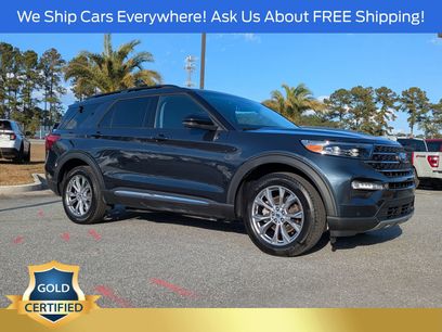 Certified 2023 Ford Explorer XLT w/ Equipment Group 202A