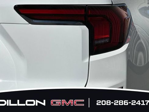 New 2026 GMC Terrain AT4 w/ Convenience Package III AWD/4WD image 26