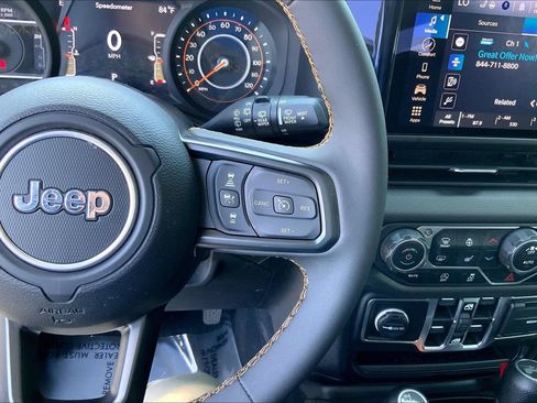 Certified 2024 Jeep Wrangler Unlimited Sport AWD/4WD image 24