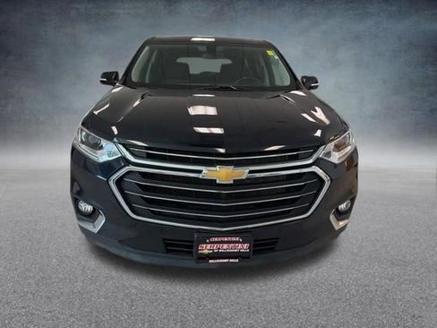 Used 2020 Chevrolet Traverse LT FWD image 3
