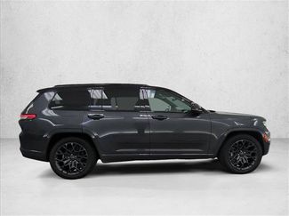 Used 2023 Jeep Grand Cherokee L Summit AWD/4WD video 4