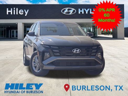 New 2026 Hyundai Tucson SE image 1
