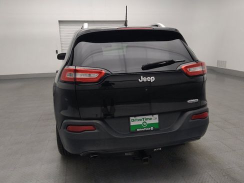 Used 2018 Jeep Cherokee Latitude image 6