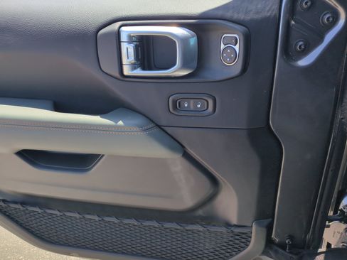 New 2026 Jeep Gladiator Mojave AWD/4WD image 13