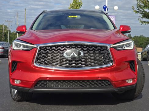 Used 2020 INFINITI QX50 Essential image 21