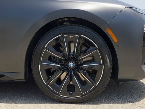 New 2026 BMW 760i xDrive w/ Executive Package AWD/4WD image 7