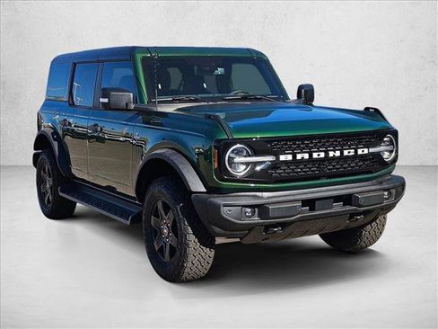New 2025 Ford Bronco Outer Banks image 8