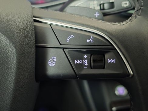 Used 2023 Audi Q5 2.0T Premium w/ Convenience Package image 32