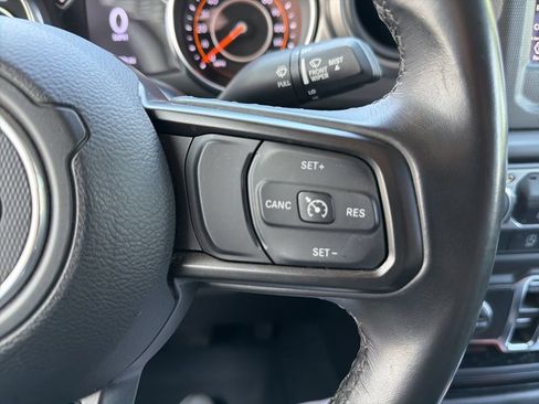 Used 2022 Jeep Wrangler Unlimited Sport AWD/4WD image 51