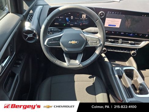 Certified 2026 Chevrolet Equinox EV LT w/ Comfort Package AWD/4WD image 14