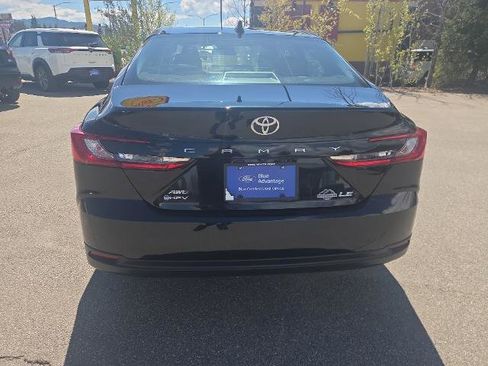 Used 2025 Toyota Camry LE AWD/4WD image 8