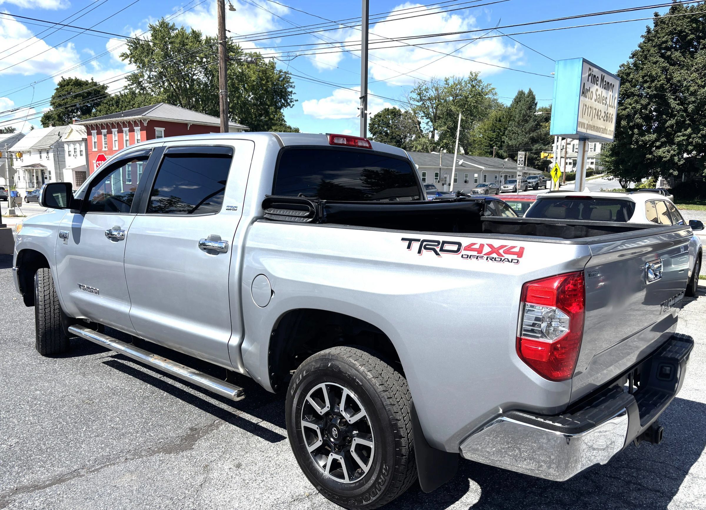 Used 2014 Toyota Tundra SR5 w/ TRD Off Road Package AWD/4WD image 4