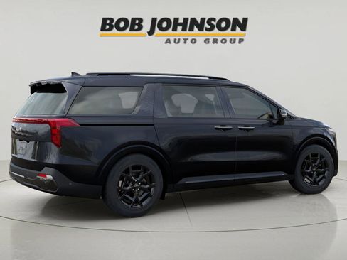 New 2026 Kia Carnival SX w/ SX Dark Edition Package FWD image 6