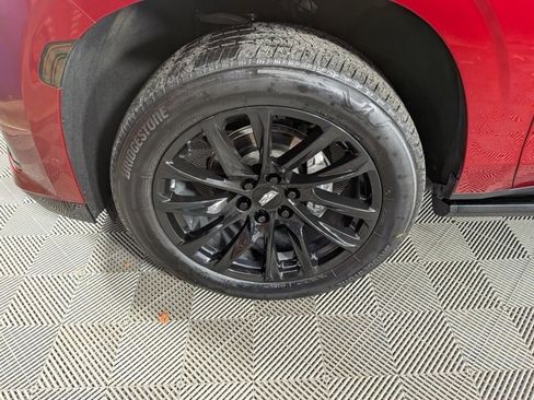 Certified 2024 Cadillac Escalade ESV Sport Platinum w/ LPO, ONYX Package image 40