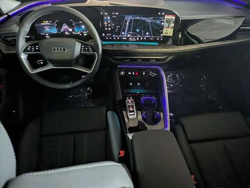 New 2025 Audi Q5 Premium Plus image 16