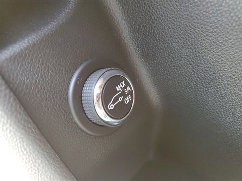 Certified 2024 Cadillac XT4 Luxury image 22