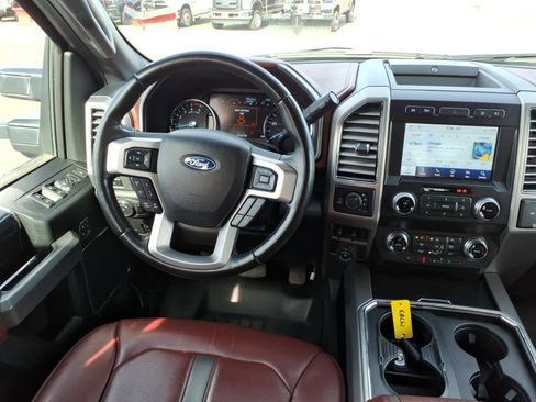 Used 2021 Ford F350 Platinum image 17