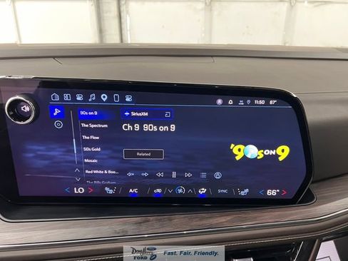 Used 2025 Chevrolet Tahoe Z71 w/ Comfort Package image 48