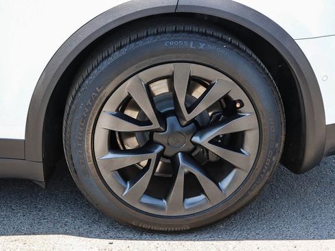 Used 2022 Tesla Model X AWD/4WD image 13