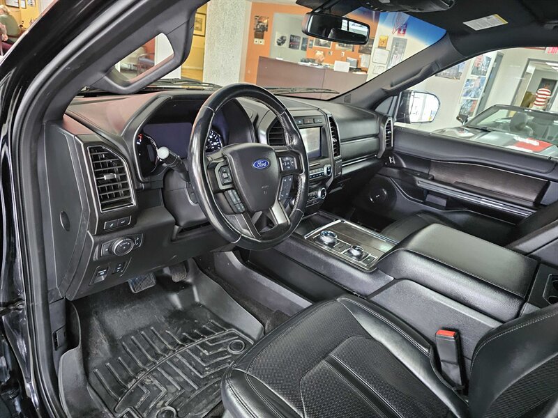 Used 2018 Ford Expedition Max Limited AWD/4WD image 11