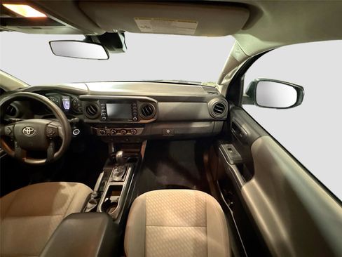 Used 2020 Toyota Tacoma SR w/ SX Package image 18