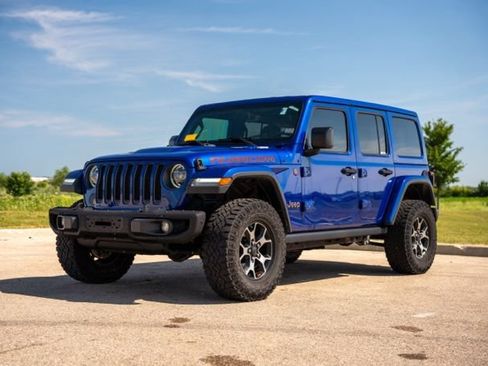 Used 2018 Jeep Wrangler Unlimited Rubicon w/ Dual Top Group AWD/4WD image 3