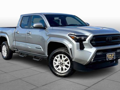 New 2026 Toyota Tacoma SR5 image 2