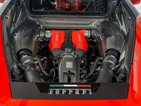 Used 2018 Ferrari 488 GTB RWD image 42