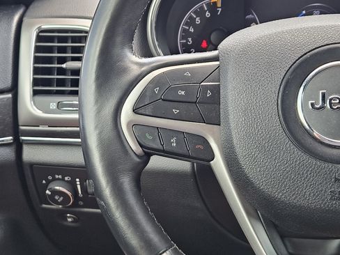 Used 2018 Jeep Grand Cherokee Limited image 29