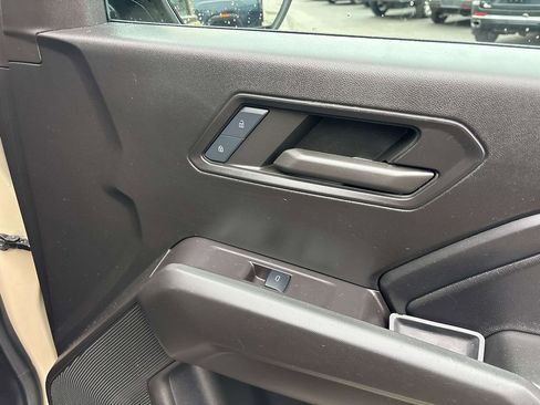 Certified 2024 Chevrolet Colorado Trail Boss w/ Technology Package image 14