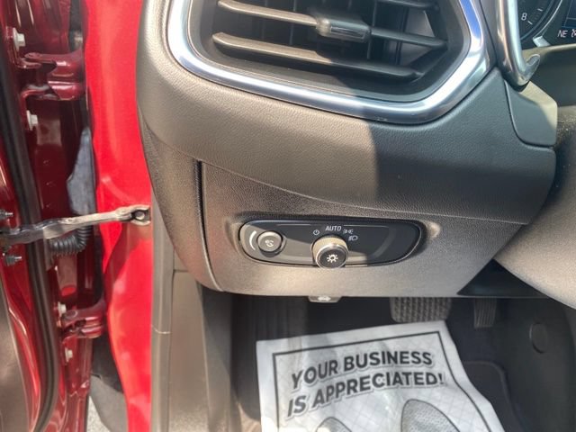 Used 2021 Chevrolet Equinox LT AWD/4WD image 19
