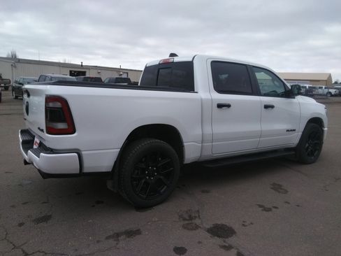 Used 2024 RAM 1500 Laramie image 8