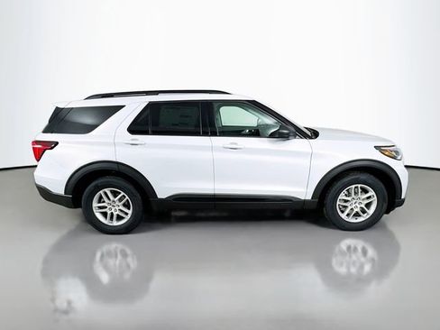 New 2026 Ford Explorer Active image 8
