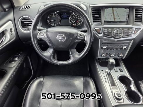Used 2020 Nissan Pathfinder SL AWD/4WD image 13
