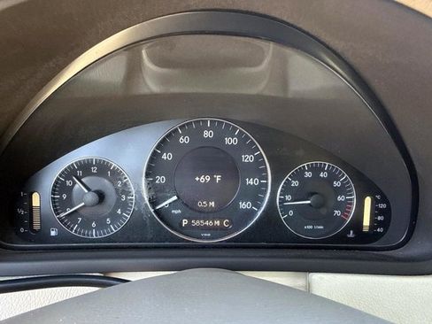 Used 2009 Mercedes-Benz CLK 350 Cabriolet image 22