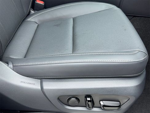 Used 2025 Lexus GX 550 image 45