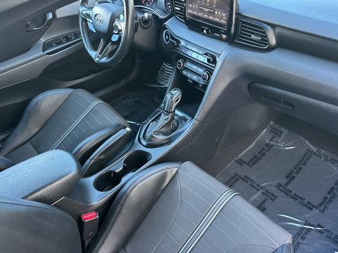 Used 2022 Hyundai Veloster N image 15