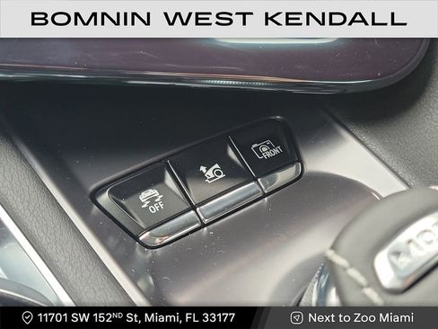 Used 2025 Chevrolet Corvette Z06 w/ Stealth Interior Trim Package image 19