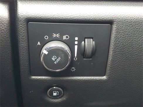 Used 2020 Jeep Grand Cherokee Limited X image 20