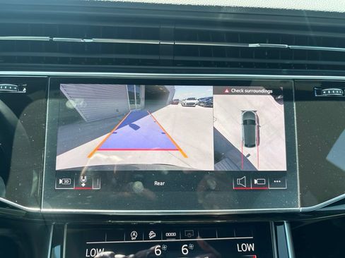 Used 2025 Audi Q8 Premium Plus AWD/4WD image 24