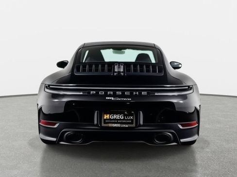 Used 2025 Porsche 911 Carrera RWD image 11
